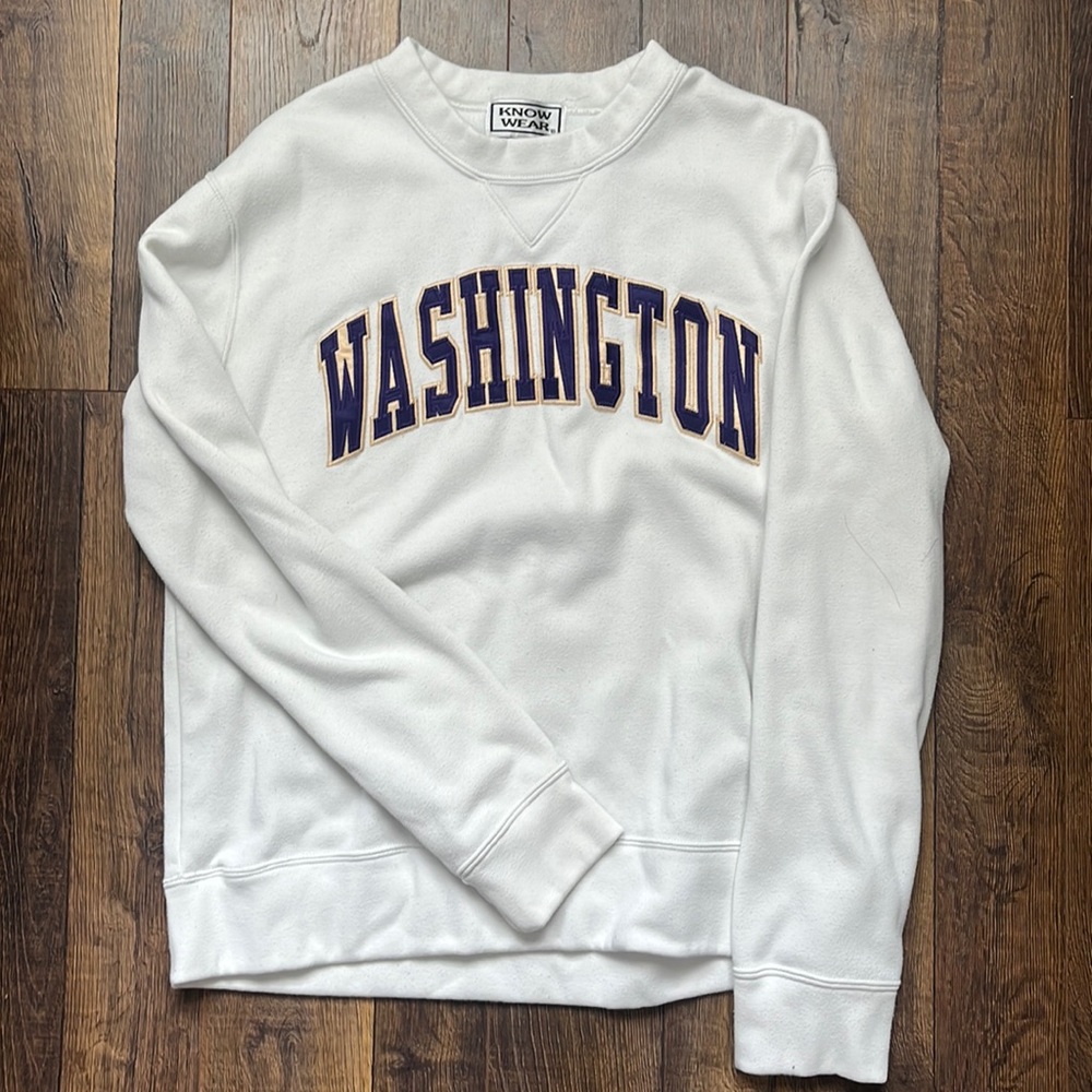 University of Washington Crewneck !!